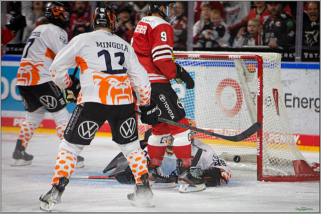 PENNY DEL; Koelner Haie- Grizzlys Wolfsburg; Koeln, 21.09.2022